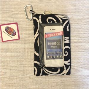 Charm 14 Zip Cellphone Wallet
